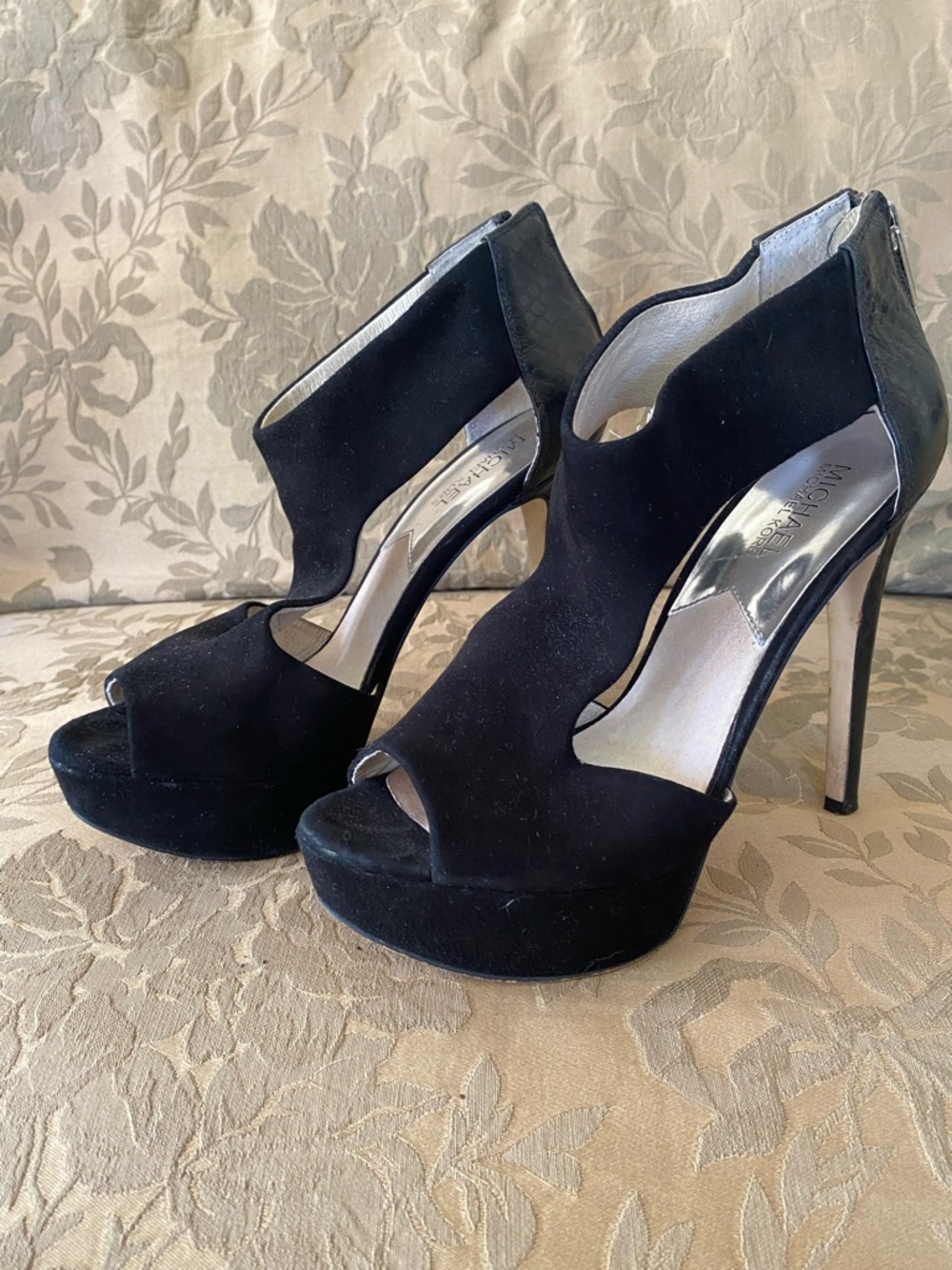 Michael Michael Kors Black Suede Platform Stiletto Open Toe Back Size 8.5M - Picture 1 of 7